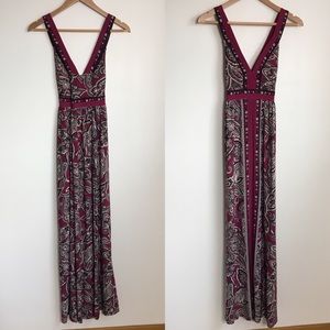 International concept floral sleeveless maxi dress